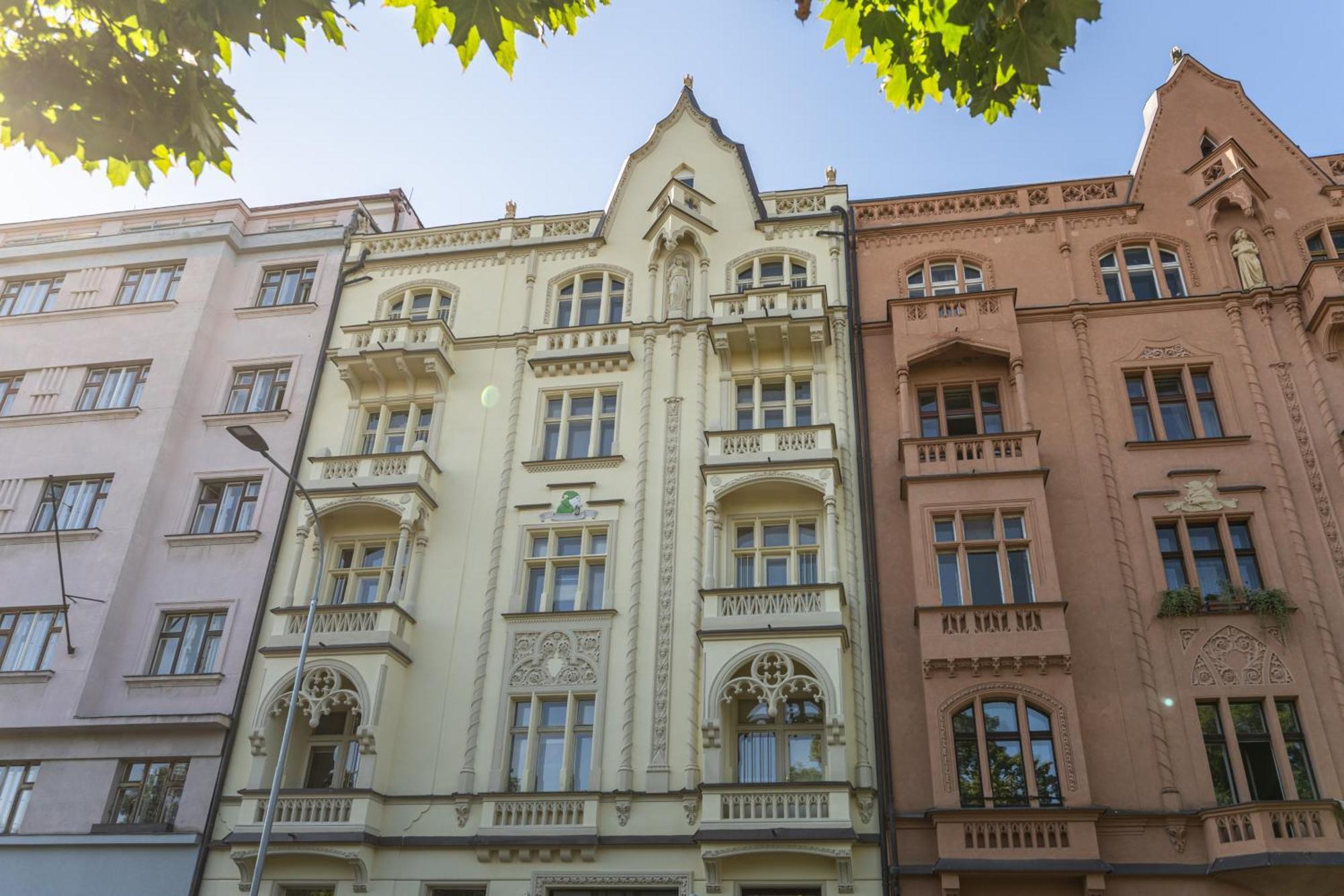 Jiriho Z Podebrad Apartments Prague Exterior photo